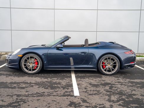 Used 2017 Porsche 911 Carrera S image 2