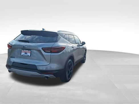 New 2026 Chevrolet Blazer LT image 4