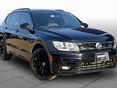 Used 2021 Volkswagen Tiguan SE R-Line FWD image 3