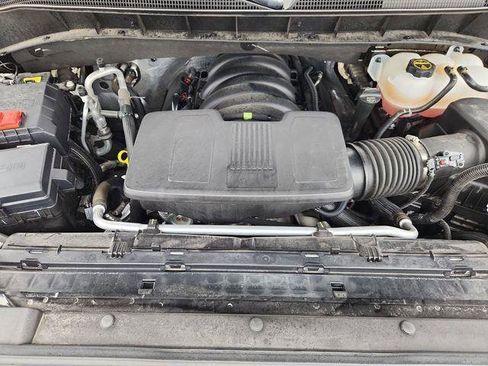 Used 2025 Chevrolet Silverado 1500 RST AWD/4WD image 29