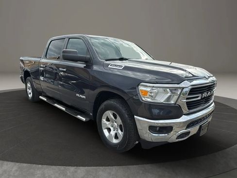 Used 2019 RAM 1500 Big Horn AWD/4WD image 3