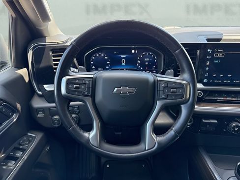 Used 2022 Chevrolet Silverado 1500 RST w/ Convenience Package II RWD image 13
