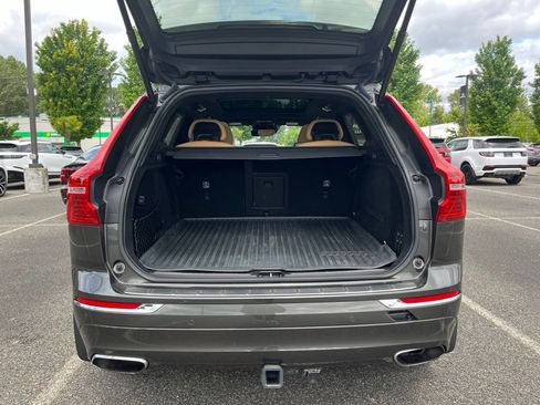Used 2019 Volvo XC60 T5 Inscription w/ Protection Package Premier AWD/4WD image 16