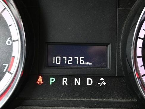 Used 2014 Dodge Grand Caravan SXT FWD image 12