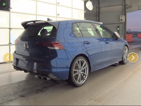 Used 2024 Volkswagen Golf R image 3