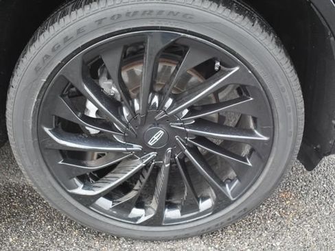 Used 2025 Lincoln Aviator Reserve w/ Equipment Group 201A AWD/4WD image 58