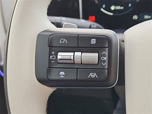 Certified 2025 Hyundai Santa Fe Calligraphy image 25