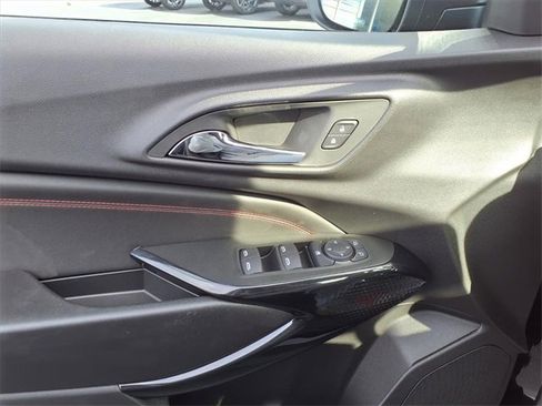 New 2026 Chevrolet Trax RS image 15