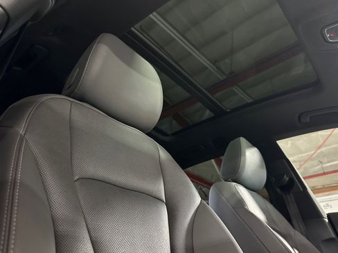 Used 2020 Audi Q8 Premium Plus w/ Premium Plus Package image 16