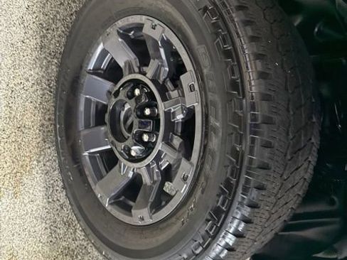 Used 2024 Ford F250 Lariat w/ Lariat Ultimate Package AWD/4WD image 27