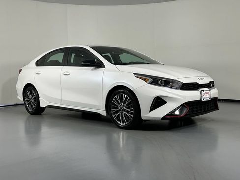 Used 2023 Kia Forte GT-Line FWD image 1