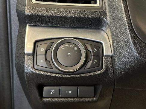 Used 2018 Ford Explorer Sport w/ Equipment Group 401A AWD/4WD image 23