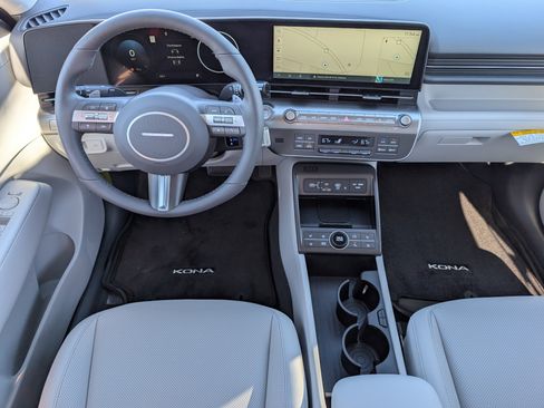 New 2026 Hyundai Kona Limited FWD image 6