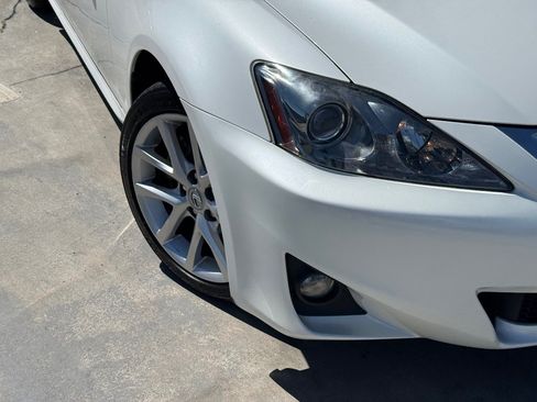 Used 2013 Lexus IS 250 w/ Premium Pkg Value Edition RWD image 5