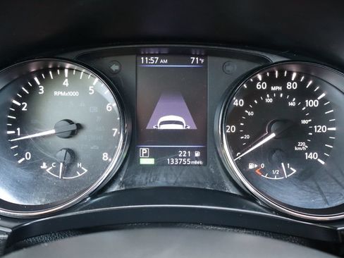 Used 2018 Nissan Rogue SL AWD/4WD image 33
