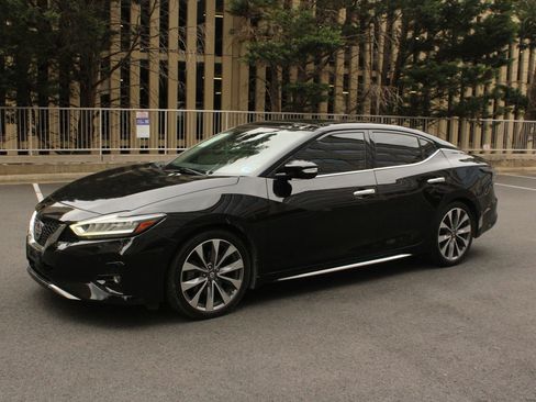 Used 2020 Nissan Maxima Platinum w/ Sport Mat Group FWD image 13