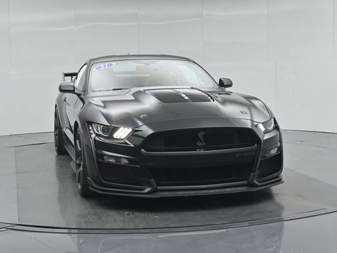 Certified 2021 Ford Mustang Shelby GT500 w/ Carbon Fiber Track Pack RWD image 56