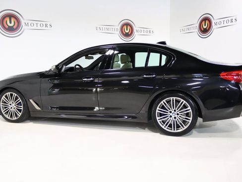 Used 2018 BMW M550i xDrive image 30