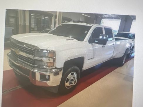 Used 2015 Chevrolet Silverado 3500 LTZ w/ Duramax Plus Package AWD/4WD image 14