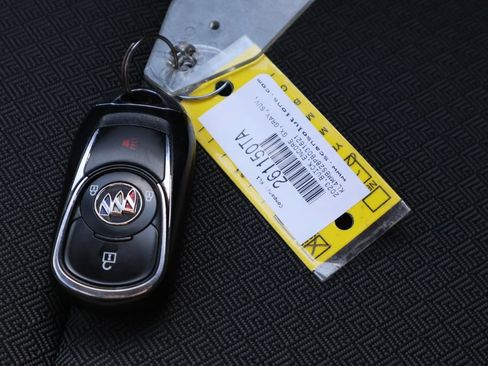 Certified 2023 Buick Encore GX Preferred FWD image 31