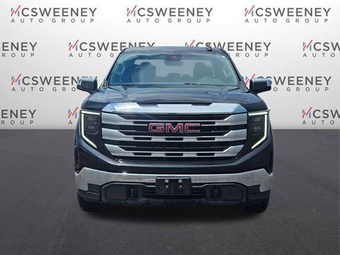 Used 2022 GMC Sierra 1500 SLE AWD/4WD image 8