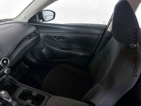 Certified 2025 Nissan Sentra S FWD image 22