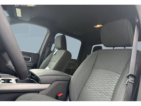 New 2026 RAM 3500 Big Horn AWD/4WD image 11