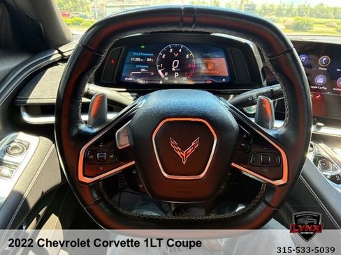 Used 2022 Chevrolet Corvette Stingray Coupe w/ 1LT RWD image 18