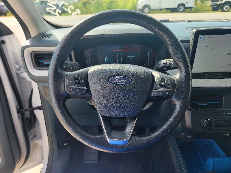 Used 2025 Ford Maverick XLT w/ Equipment Group 302A AWD/4WD image 13