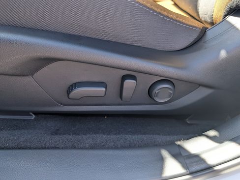 Certified 2025 Subaru Crosstrek 2.5i Sport w/ Crosstrek Mirror Package image 21