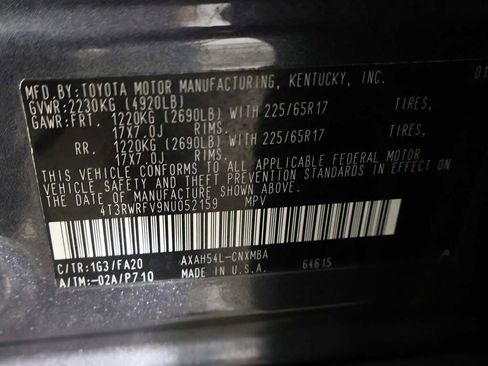 Used 2022 Toyota RAV4 XLE w/ Convenience Package image 48