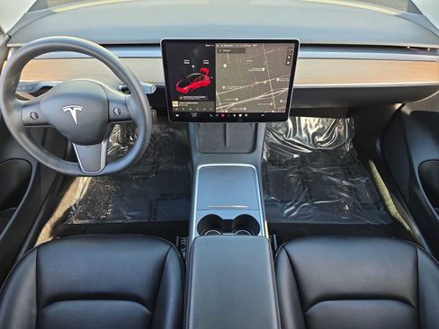 Used 2021 Tesla Model 3 Long Range image 14