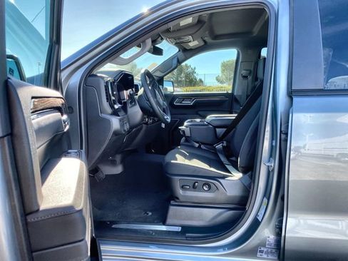 New 2026 Chevrolet Silverado 1500 LT image 22