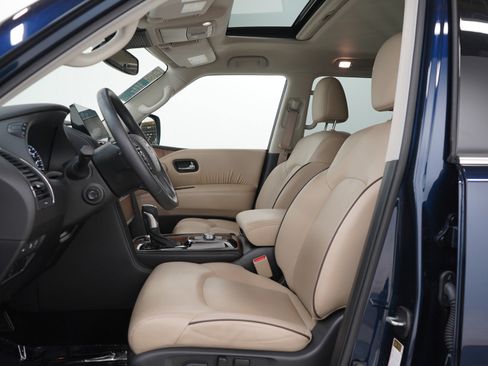 Used 2024 Nissan Armada SL w/ Cargo Package AWD/4WD image 29