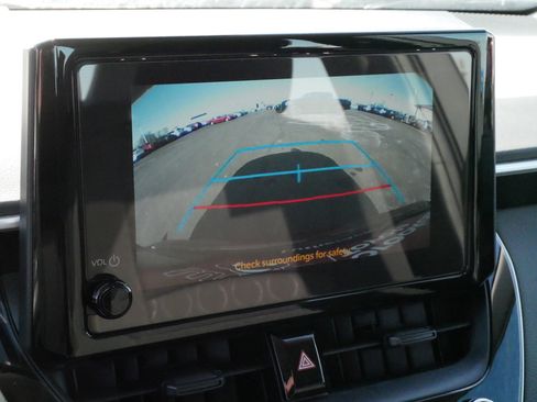 Certified 2025 Toyota Corolla LE image 29