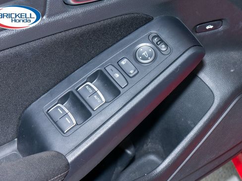Certified 2023 Honda Civic LX image 29