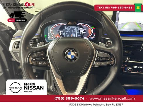 Used 2022 BMW 540i w/ Premium Package image 18