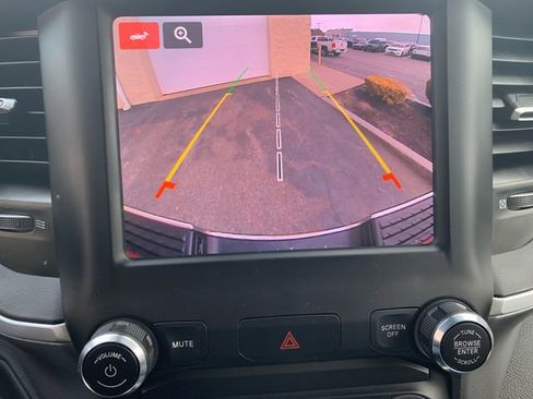 Used 2024 RAM 2500 Big Horn w/ Bed Utility Group image 32