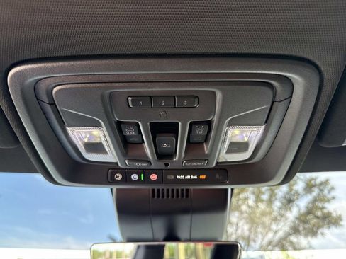 Used 2025 GMC Sierra 1500 AT4 w/ AT4 Premium Package image 49