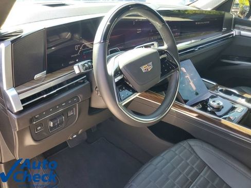 Used 2025 Cadillac Escalade Sport Platinum AWD/4WD image 20