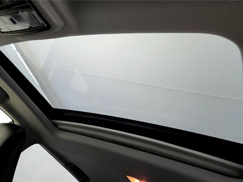 Used 2023 Toyota 4Runner SR5 Premium w/ Moonroof Package AWD/4WD image 25