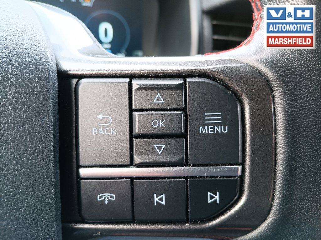 Used 2023 Ford Expedition Limited AWD/4WD image 12