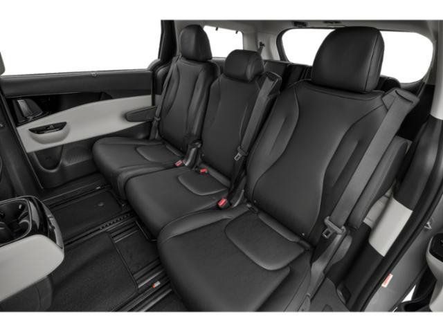 Certified 2024 Kia Carnival EX FWD image 16