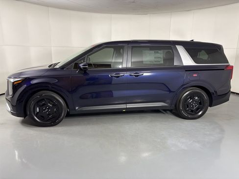 New 2026 Kia Carnival image 5