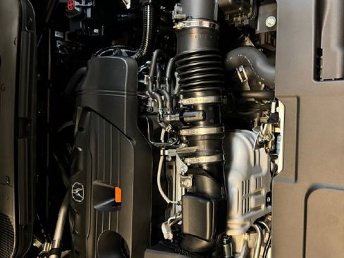 Certified 2025 Acura TLX w/ Technology Package image 23