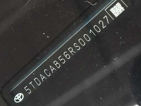 Used 2024 Toyota Grand Highlander AWD Hybrid image 35