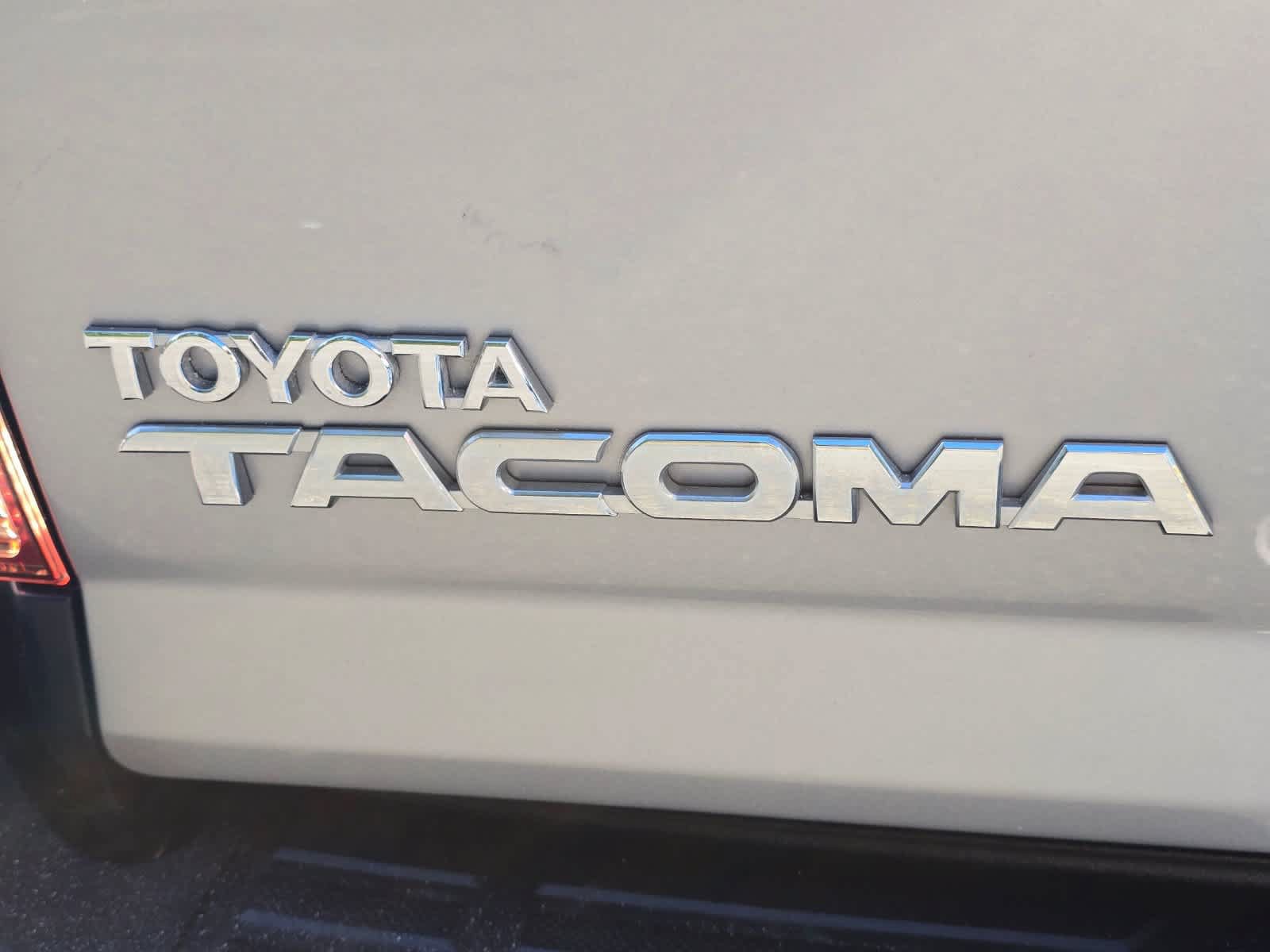 Used 2014 Toyota Tacoma 2WD Regular Cab image 7
