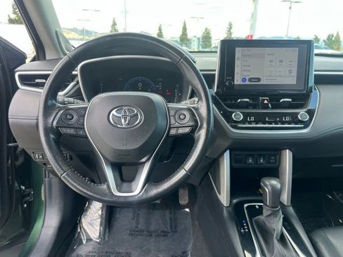 Certified 2023 Toyota Corolla Cross XLE w/ Convenience Package image 13