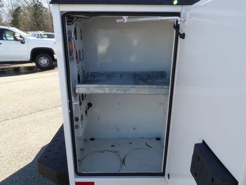 Used 2024 Ford F450 XL w/ Snow Plow Prep Package image 59