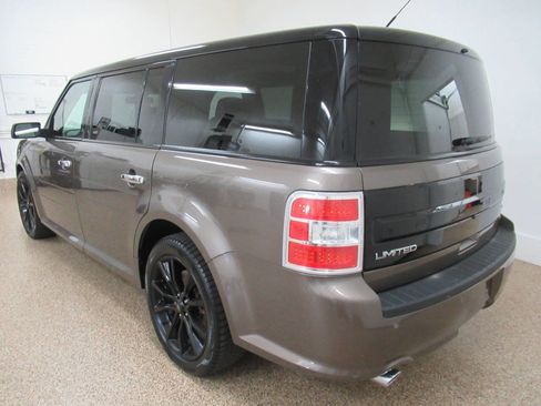 Used 2019 Ford Flex Limited w/ Limited Appearance Package image 3